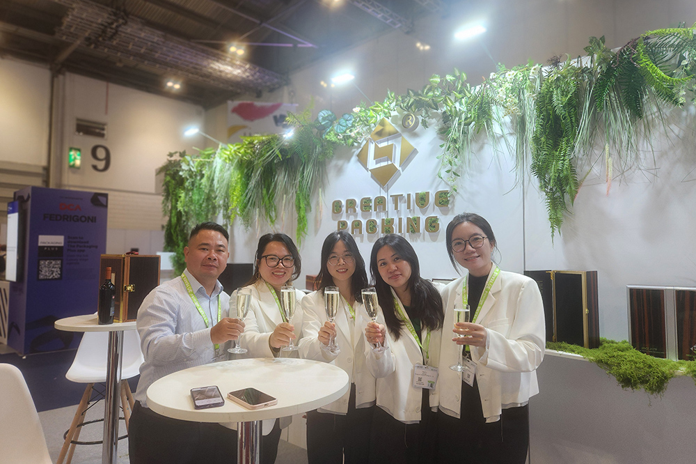 اختتمت فعاليات معرض تغليف Premiere & Pcd London بنجاح: حظيت صناديق النبيذ الخاصة بنا باهتمام واسع النطاق