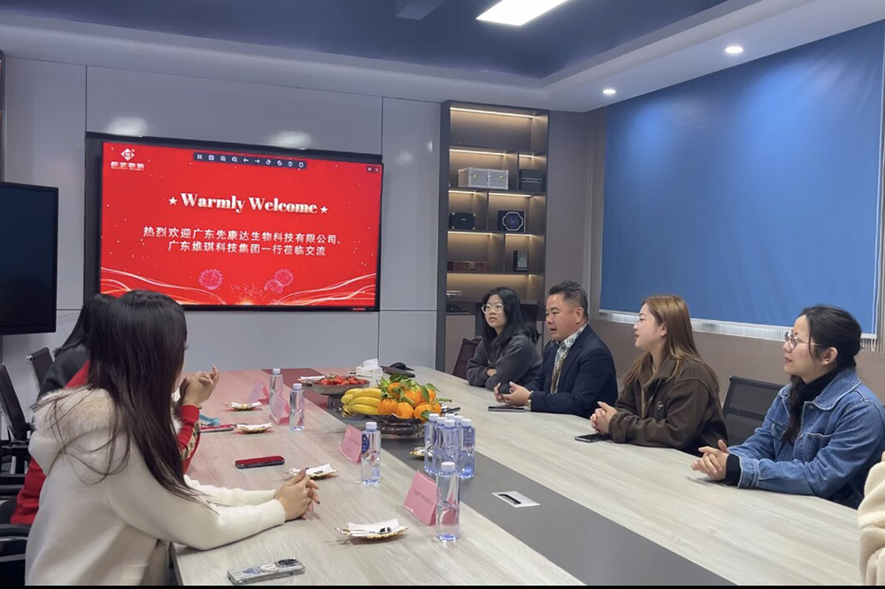 بورصة التغليف الراقية: زيارة قادة مجموعة Celconta وWinkey Technology