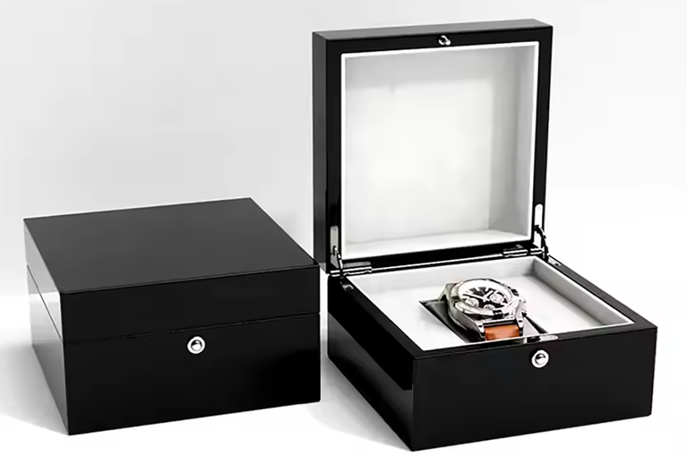 هل تحتاج ماركات الساعات إلى تعبئة مخصصة؟